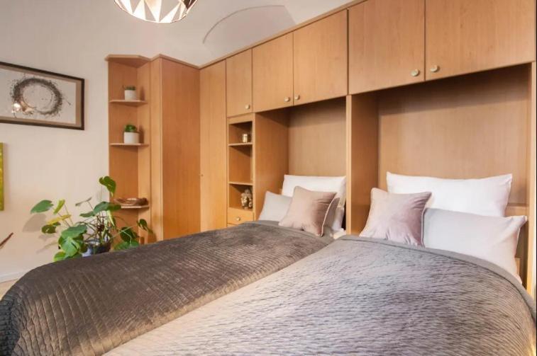 Suesses Apartment Naehe Volkstheater Vienna Esterno foto